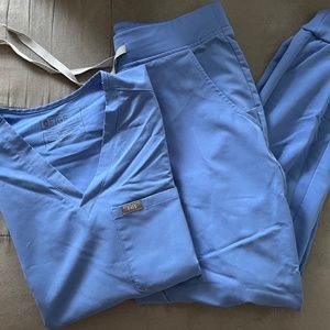 Figs womens size small set - blue